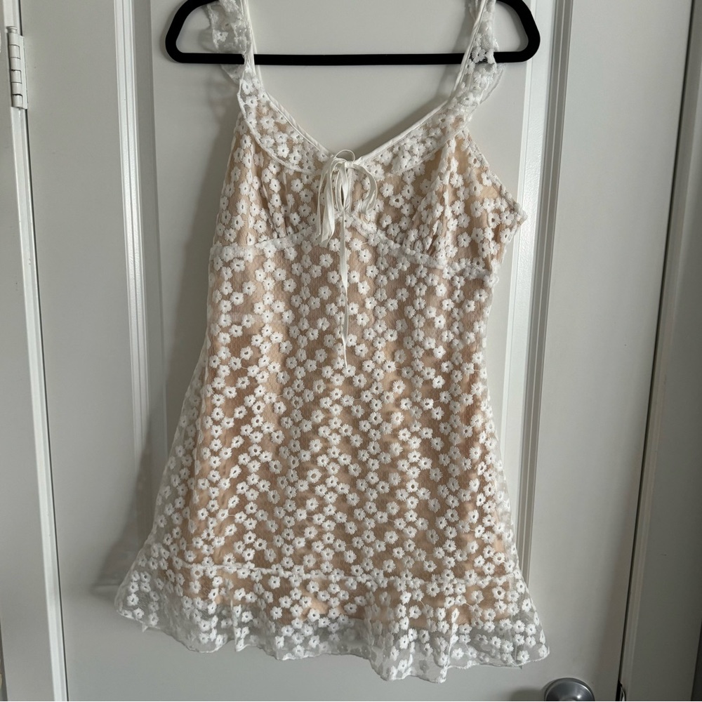 White floral mini dress with nude underlining attached slip